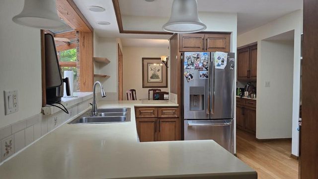 8480 W Edgerton AVENUE, Greendale, WI 53129