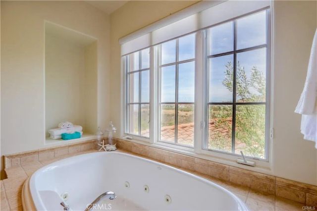 15 Shadowcast, Newport Coast, CA 92657