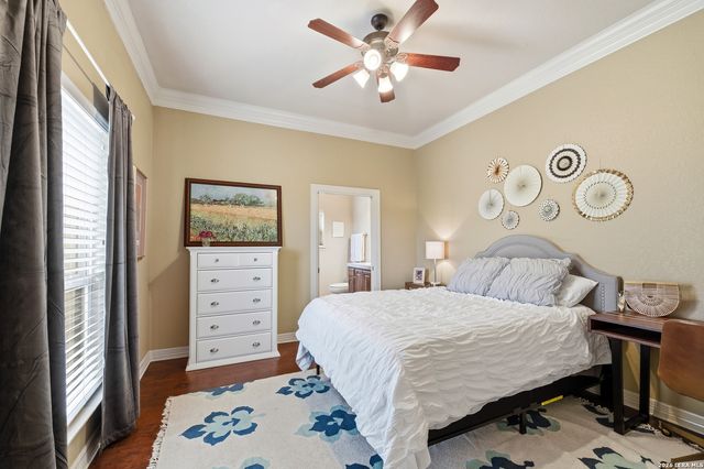 322 Santa Domingo, Helotes, TX 78023