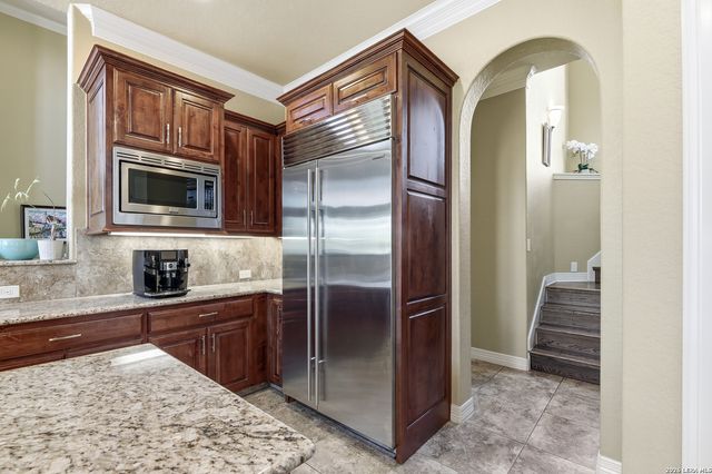 322 Santa Domingo, Helotes, TX 78023