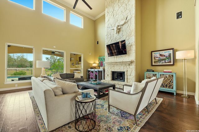 322 Santa Domingo, Helotes, TX 78023