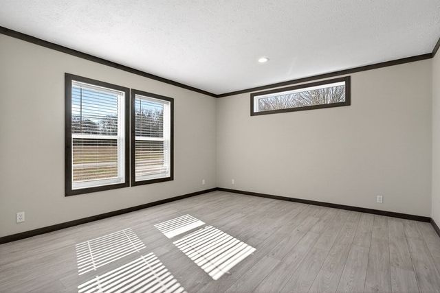 3881 Shellsford Rd, Mcminnville, TN 37110