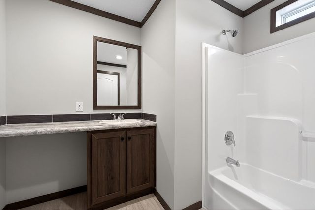 3881 Shellsford Rd, Mcminnville, TN 37110