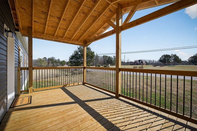 3881 Shellsford Rd, Mcminnville, TN 37110