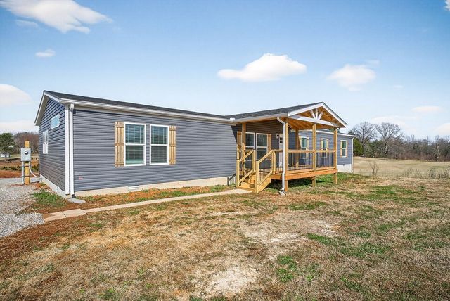 3881 Shellsford Rd, Mcminnville, TN 37110