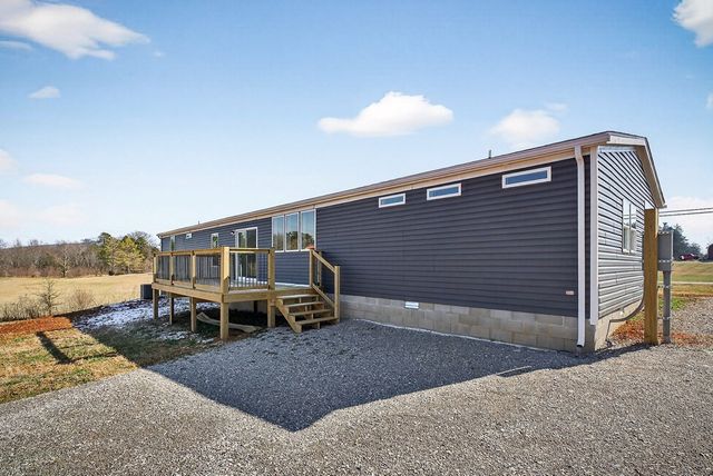 3881 Shellsford Rd, Mcminnville, TN 37110