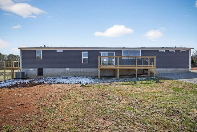 3881 Shellsford Rd, Mcminnville, TN 37110