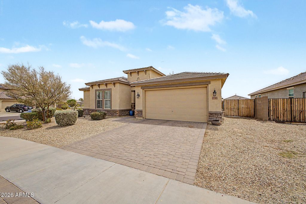 17383 W VICTORY Street, Goodyear, AZ 85338 — photo 2