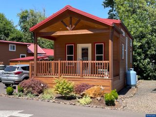 8372 Enchanted (260) Wy SE 260, Turner, OR 97392