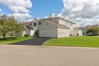 14655 Evergreen Trail 93, Apple Valley, MN 55124