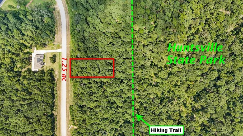 7-23-66 Sky Oak Lane, Huntsville, TX 77340