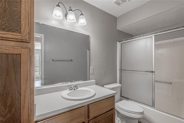 2402 Sycamore Avenue A1, Huntsville, TX 77340