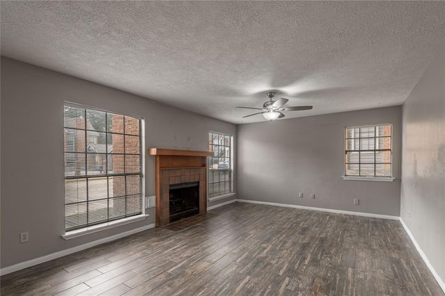 2402 Sycamore Avenue A1, Huntsville, TX 77340