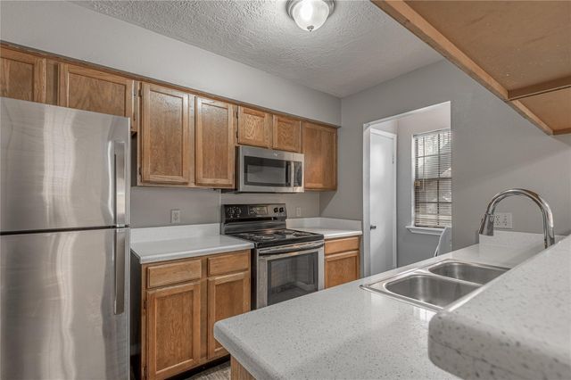 2402 Sycamore Avenue A1, Huntsville, TX 77340