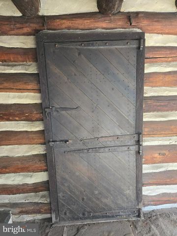 2519 ASH MILL RD, Doylestown, PA 18902