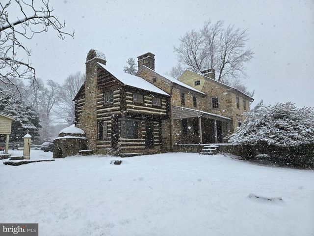 2519 ASH MILL RD, Doylestown, PA 18902