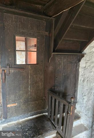 2519 ASH MILL RD, Doylestown, PA 18902