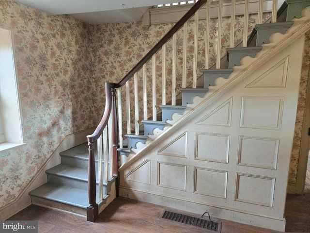 2519 ASH MILL RD, Doylestown, PA 18902