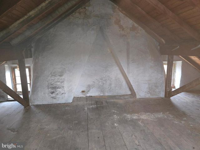 2519 ASH MILL RD, Doylestown, PA 18902