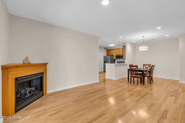 313 Sophee Lane, Lakewood, NJ 08701