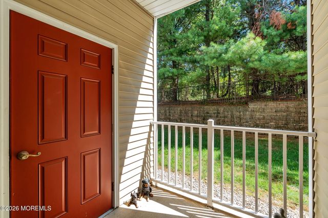 313 Sophee Lane, Lakewood, NJ 08701