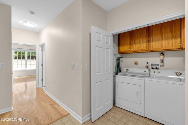 313 Sophee Lane, Lakewood, NJ 08701