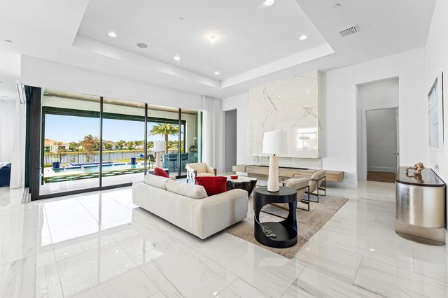 9235 Coral Isles Circle, Palm Beach Gardens, FL 33412