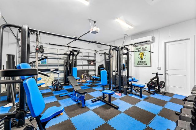 9235 Coral Isles Circle, Palm Beach Gardens, FL 33412