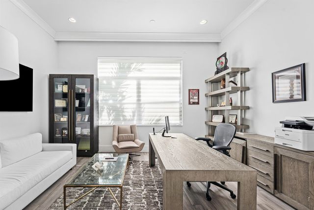 9235 Coral Isles Circle, Palm Beach Gardens, FL 33412