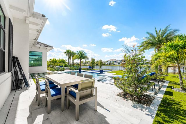 9235 Coral Isles Circle, Palm Beach Gardens, FL 33412