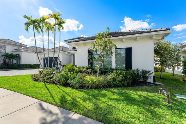 9235 Coral Isles Circle, Palm Beach Gardens, FL 33412