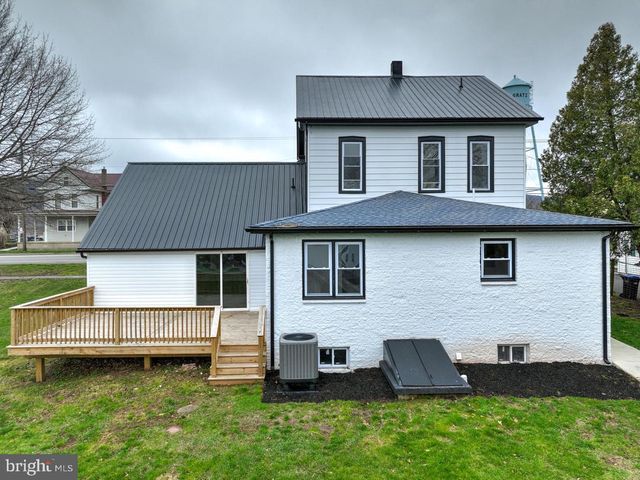 215 E MARKET ST, Gratz, PA 17030