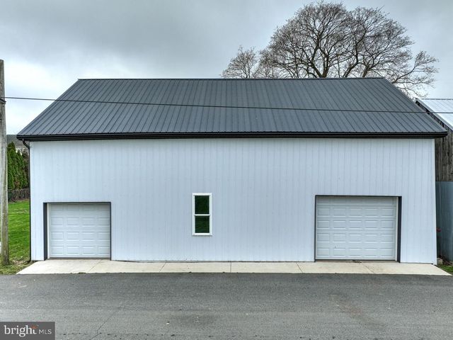 215 E MARKET ST, Gratz, PA 17030