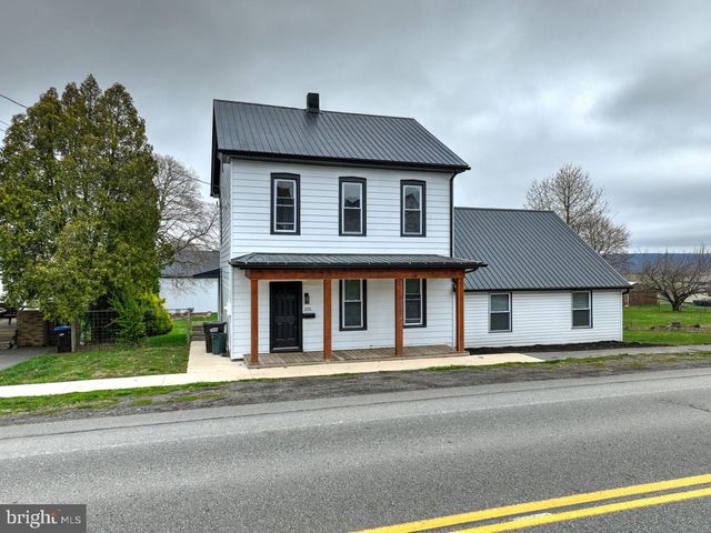 215 E MARKET ST, Gratz, PA 17030