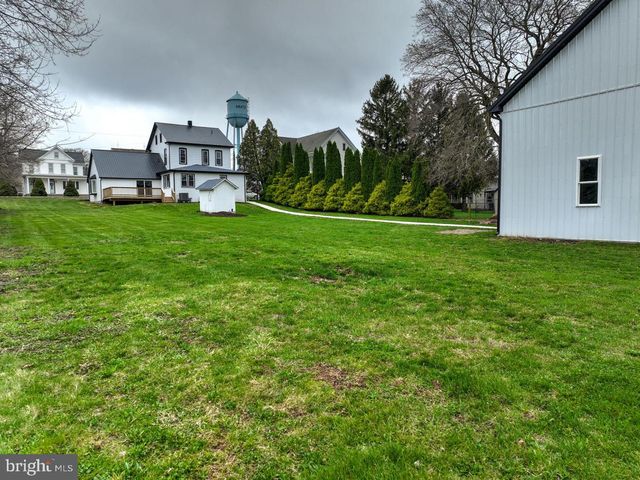 215 E MARKET ST, Gratz, PA 17030