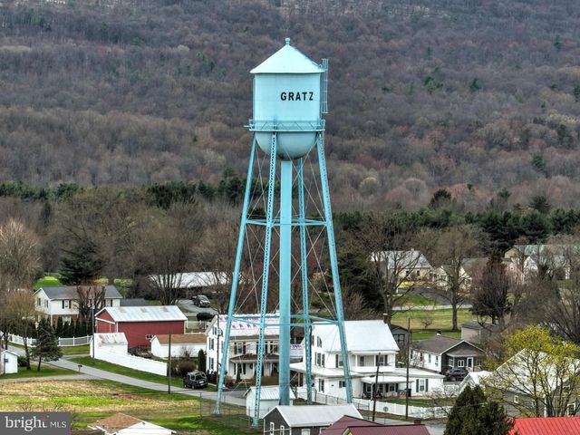 215 E MARKET ST, Gratz, PA 17030