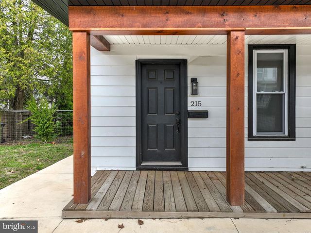 215 E MARKET ST, Gratz, PA 17030