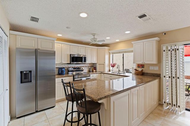 5668 ESCONDIDA BOULEVARD S, St Petersburg, FL 33715