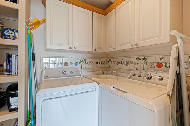 5668 ESCONDIDA BOULEVARD S, St Petersburg, FL 33715