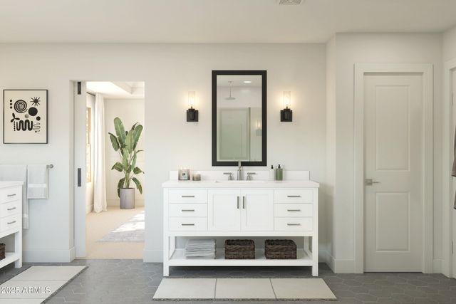 8019 W Royal Palm Road, Peoria, AZ 85345