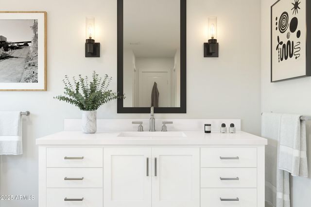 8019 W Royal Palm Road, Peoria, AZ 85345