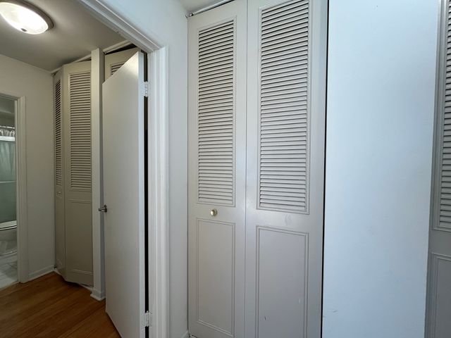 516 W Melrose Street 506, Chicago, IL 60657