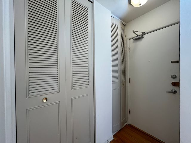 516 W Melrose Street 506, Chicago, IL 60657