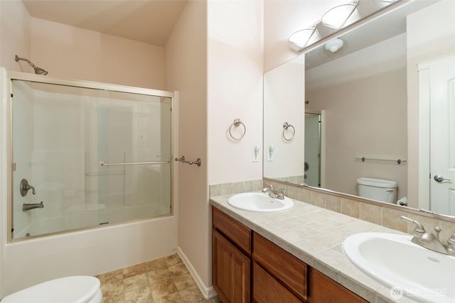 8749 82nd Lane SE, Olympia, WA 98513