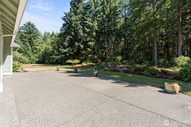 8749 82nd Lane SE, Olympia, WA 98513