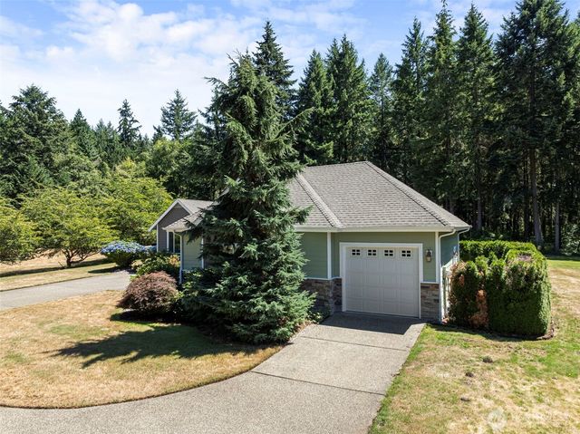 8749 82nd Lane SE, Olympia, WA 98513