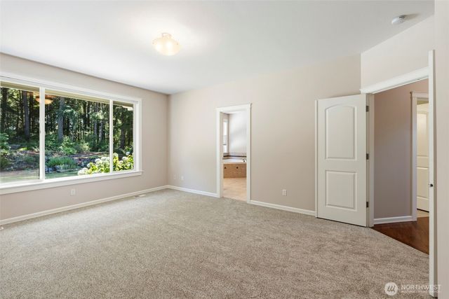 8749 82nd Lane SE, Olympia, WA 98513