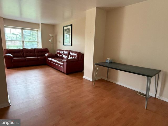 2605 GRAMERCY WAY, Mount Laurel, NJ 08054