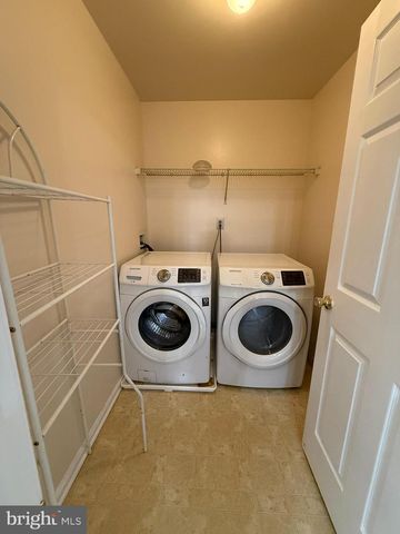 2605 GRAMERCY WAY, Mount Laurel, NJ 08054