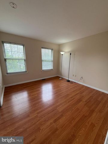 2605 GRAMERCY WAY, Mount Laurel, NJ 08054